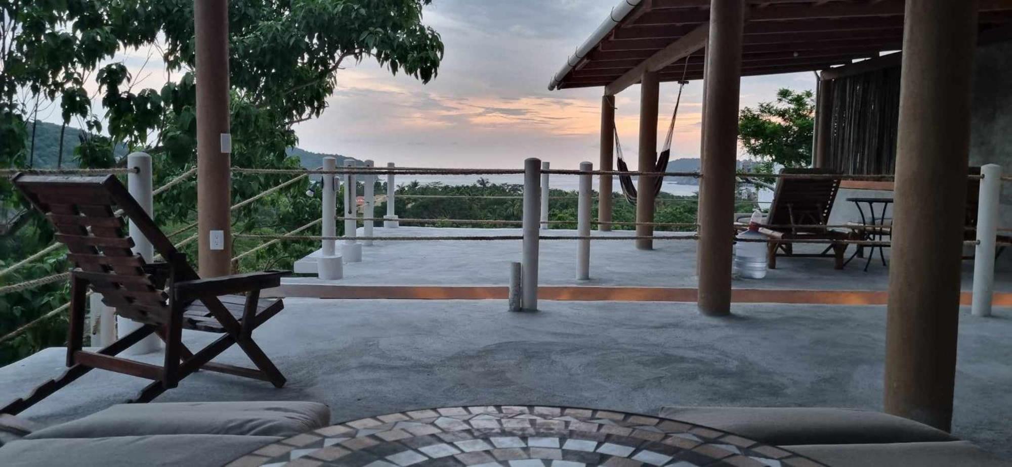 Casa Arcoiris Zihuatanejo B&B Esterno foto
