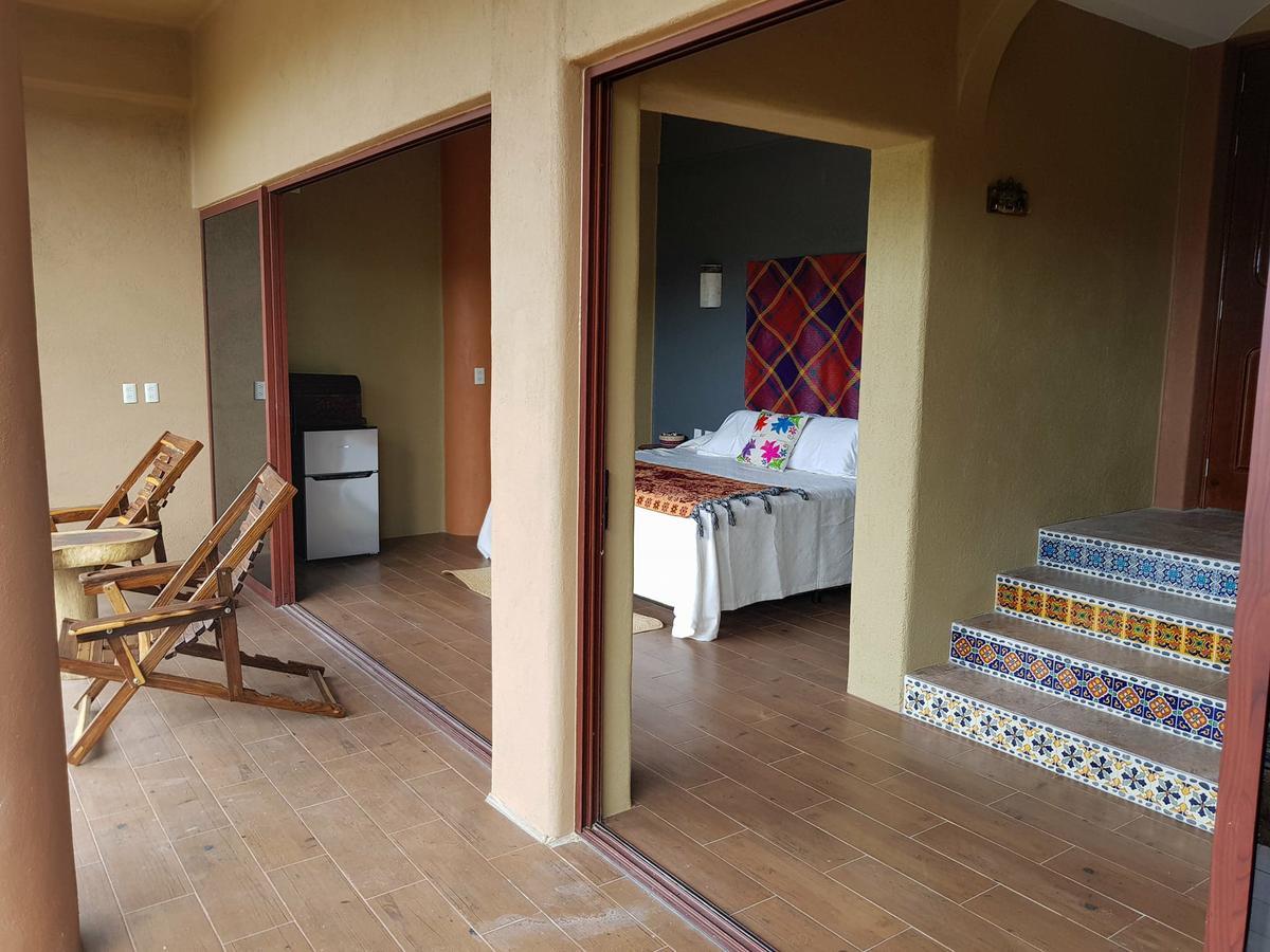 Casa Arcoiris Zihuatanejo B&B Esterno foto