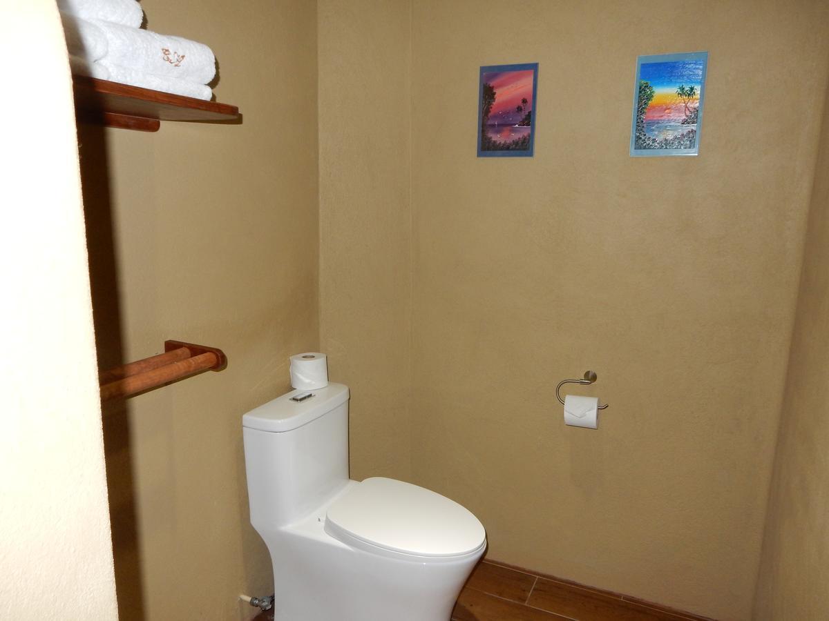 Casa Arcoiris Zihuatanejo B&B Esterno foto