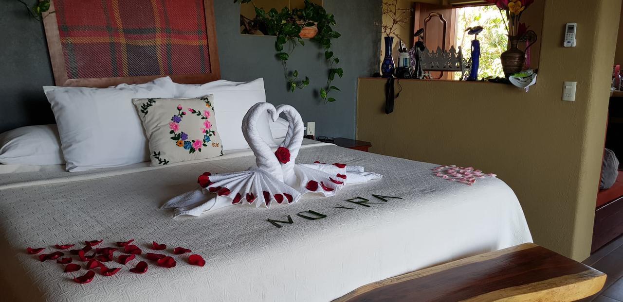 Casa Arcoiris Zihuatanejo B&B Esterno foto