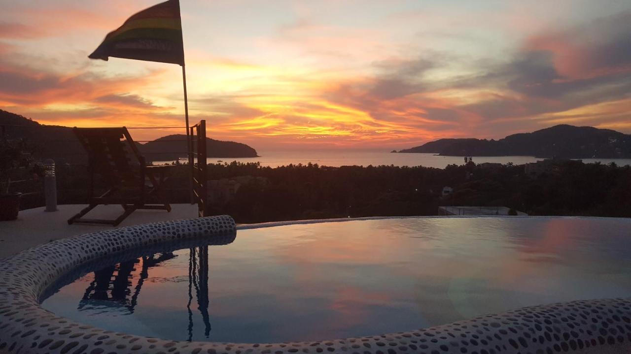 Casa Arcoiris Zihuatanejo B&B Esterno foto